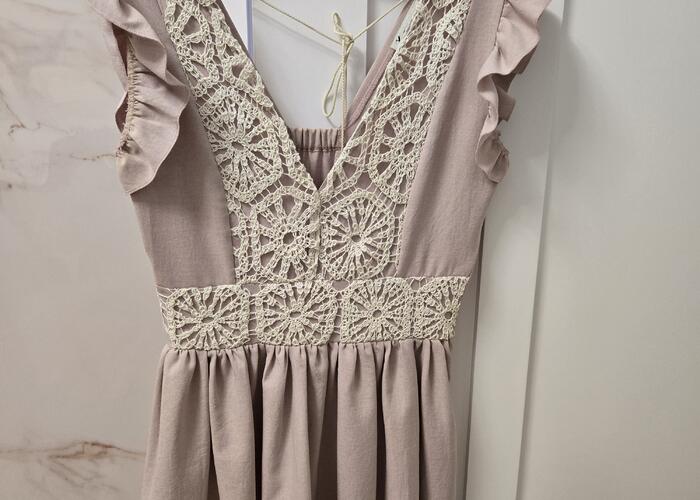 Grajewo ogłoszenia: Sprzedam sukienkę rozmiar S, kolor pudrowy roz.