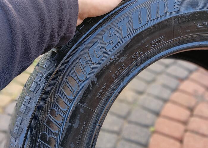 Grajewo ogłoszenia: Witam 
Sprzedam opony o rozmiarze 235/60/17 firmy Bridgestone....