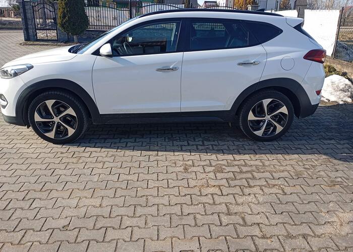 Grajewo ogłoszenia: Sprzedam Hyundaia Tucson w bardzo dobrym stanie , zadbany ,nie...